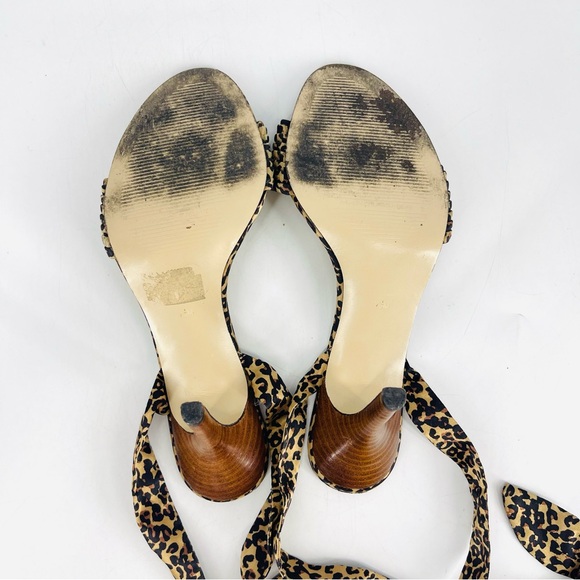 🔥 Sexy Marc Fisher Leopard Animal Print Satin Wrap Around Heels 7.5 flawed* - Picture 8 of 14